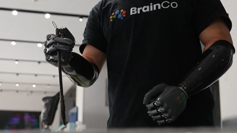 企业数字化转型的关键价值与提升策略**